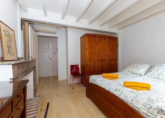 Apartament De Caractere T5 En Hypercentre